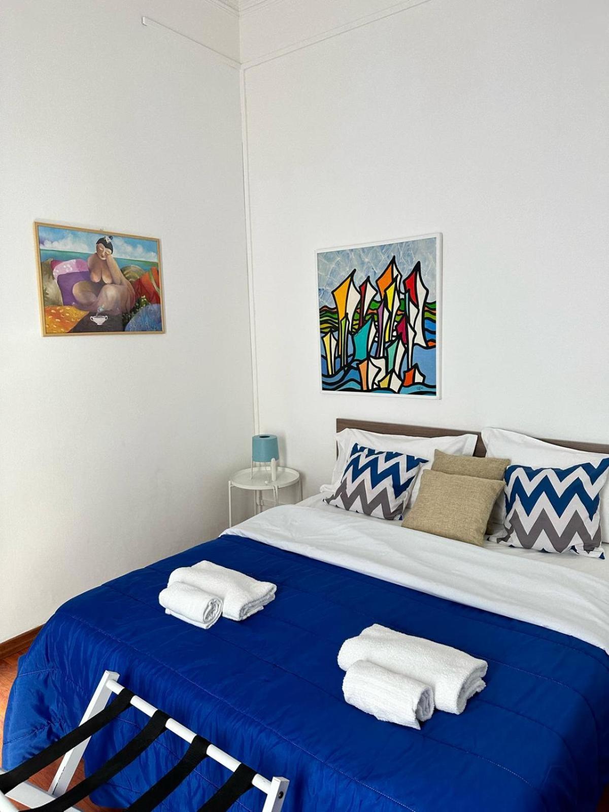Via Zara Hostel Palermo Luaran gambar