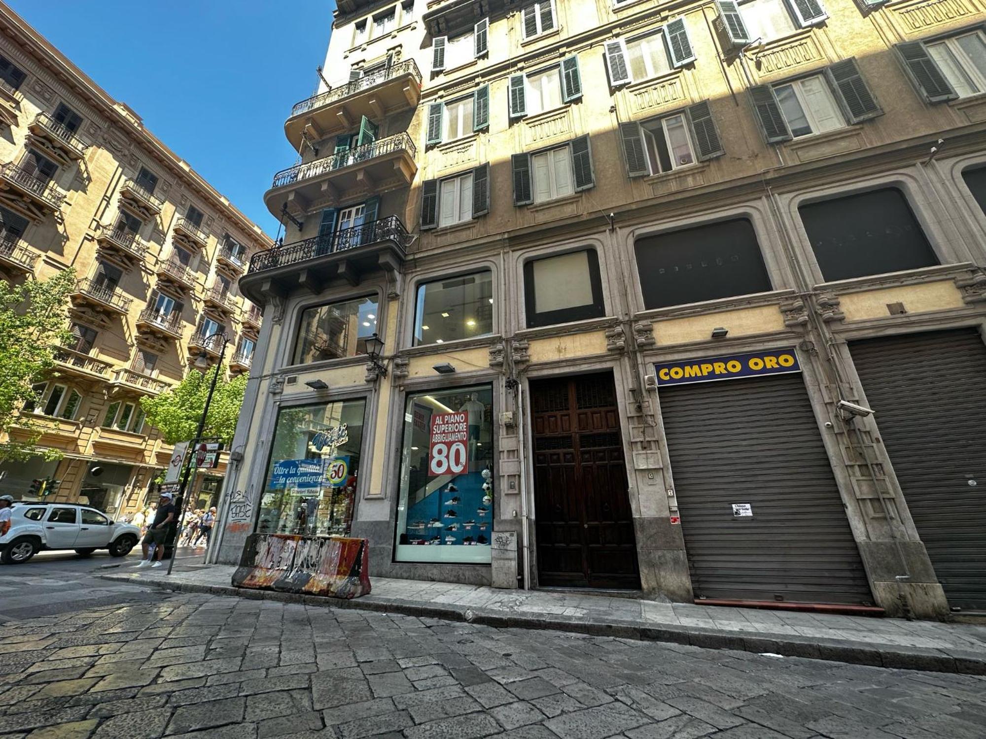 Via Zara Hostel Palermo Luaran gambar