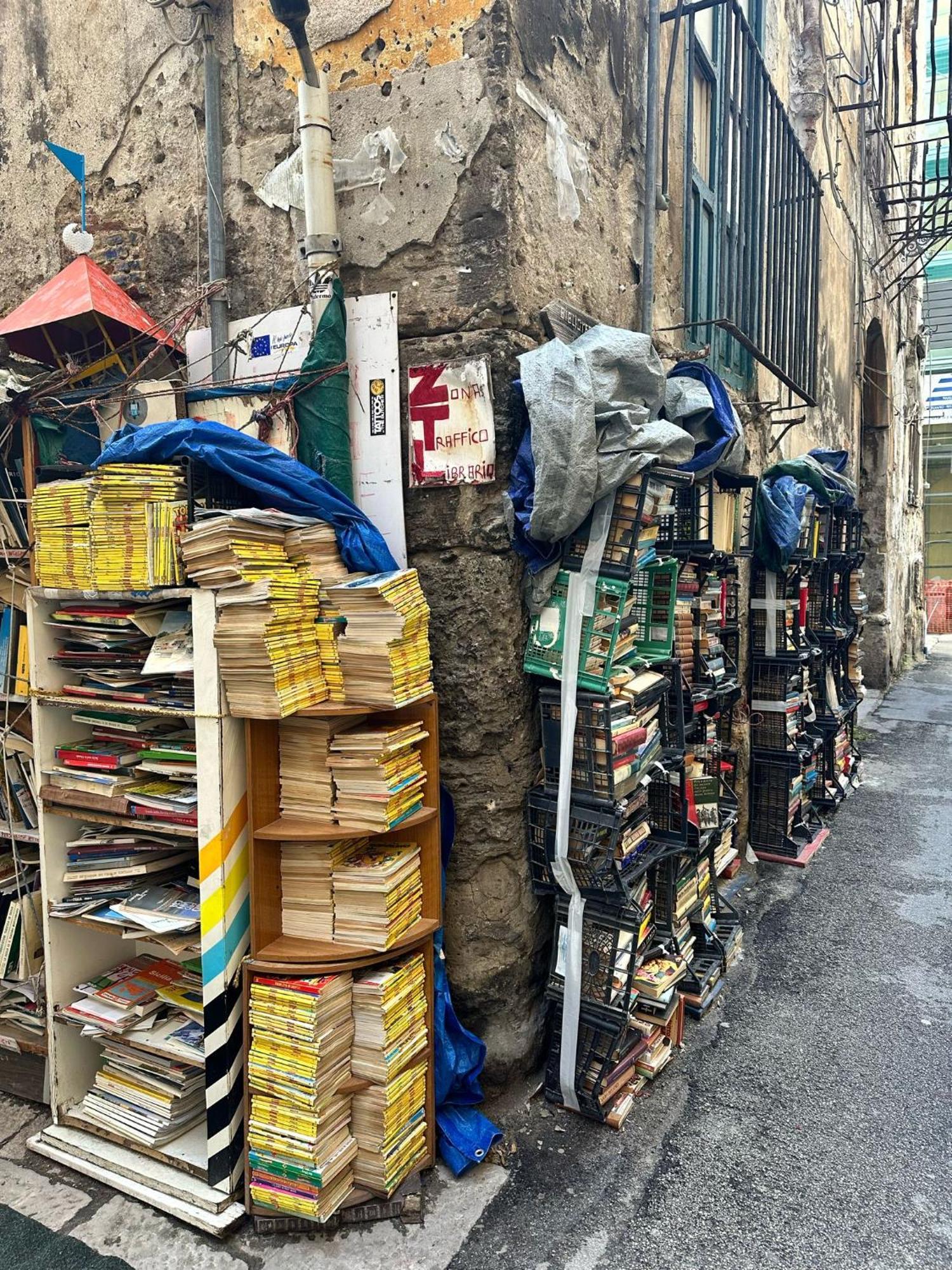 Via Zara Hostel Palermo Luaran gambar