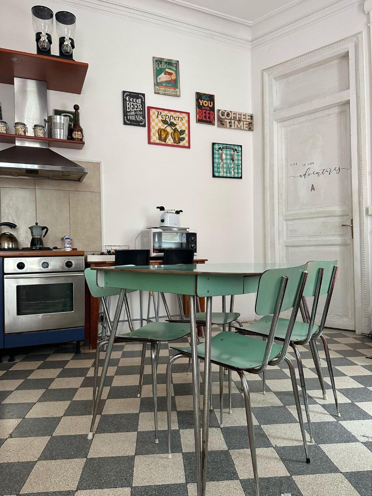 Via Zara Hostel Palermo Luaran gambar