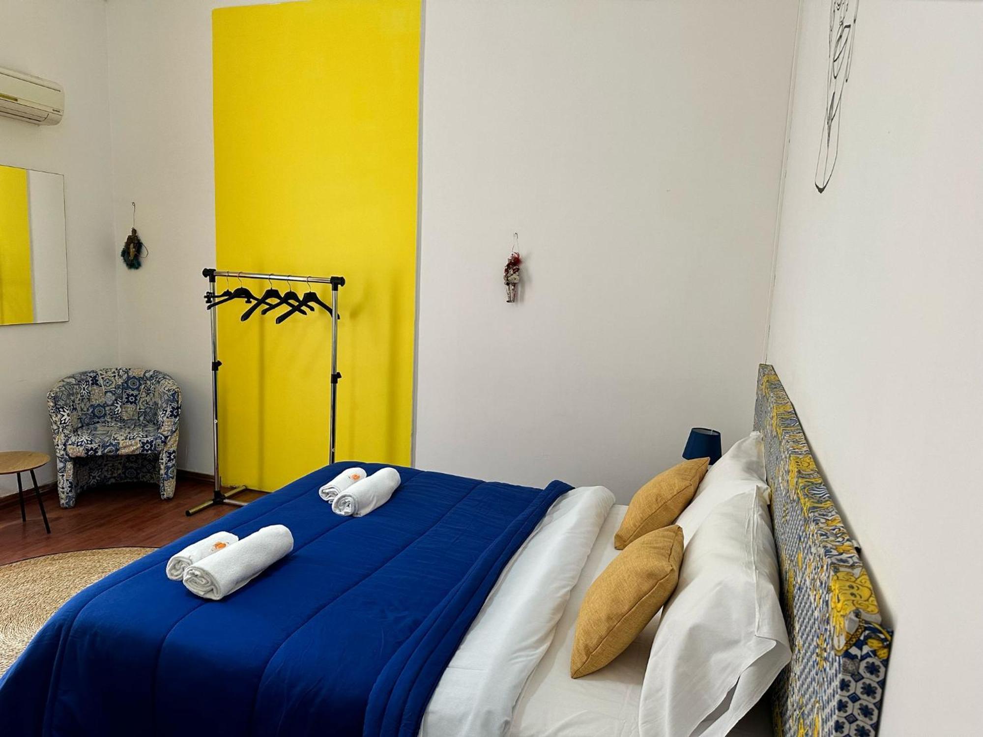 Via Zara Hostel Palermo Luaran gambar